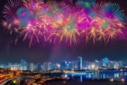 厦门跨年数字烟花，数字艺术与传统相融合的璀璨绽放。